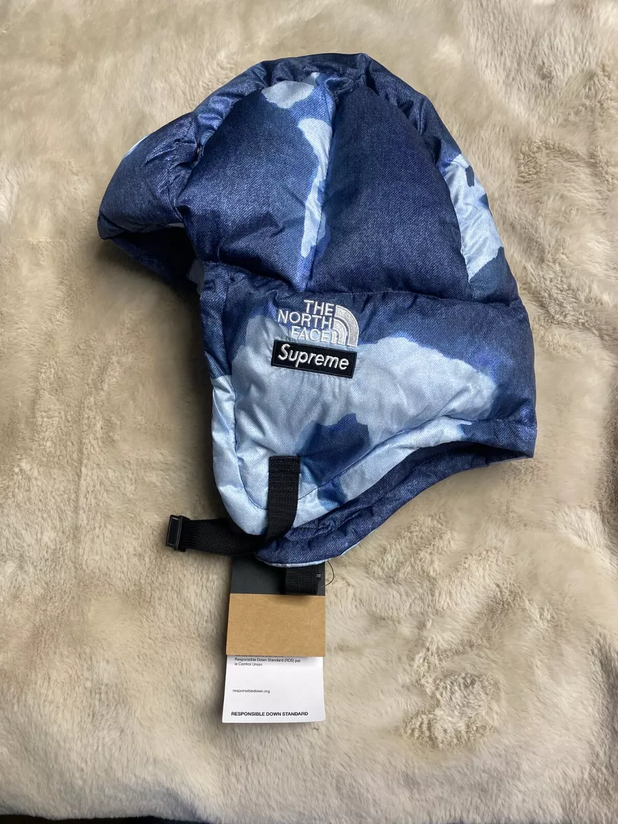 Supreme The North Face Bleached Denim Print Nuptse Trooper Size L/XL FW21  Indigo