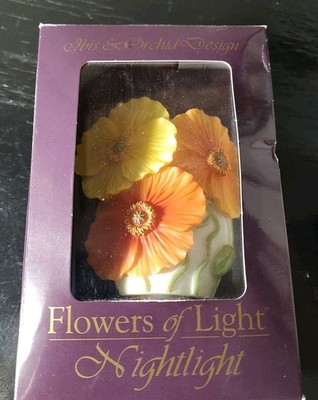 Icelandic Poppies Night Light By Ibis and Orchid Design New In Box