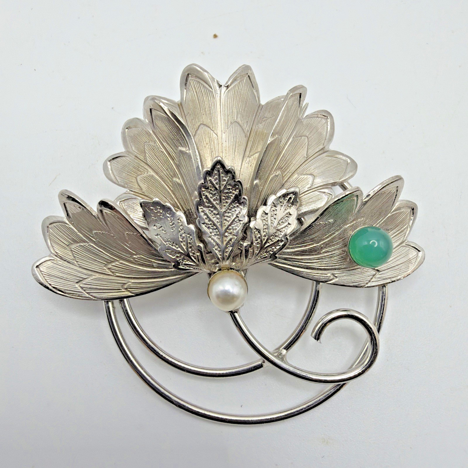 Vintage Hobe Silver Toned Brooch With Jade And Pearl