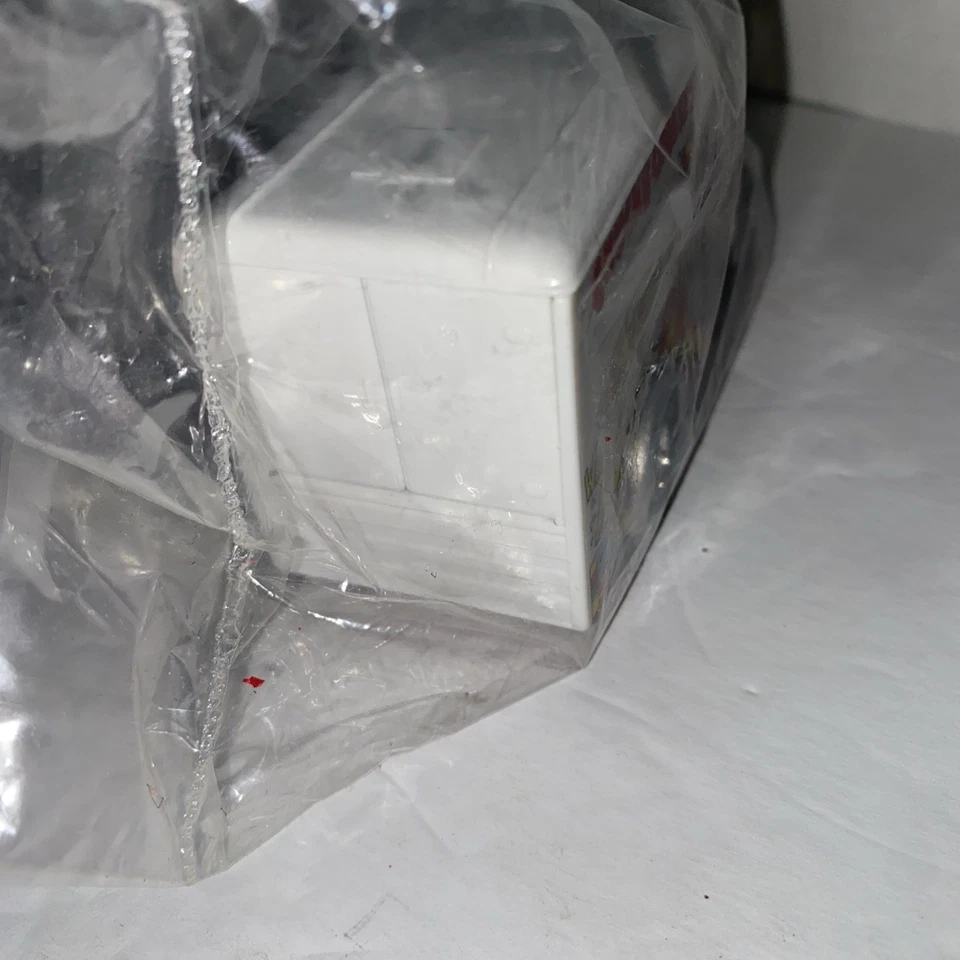 Furgoneta de reparto Welly Red Chuck E. Cheese 1993 Foto 4 de 4