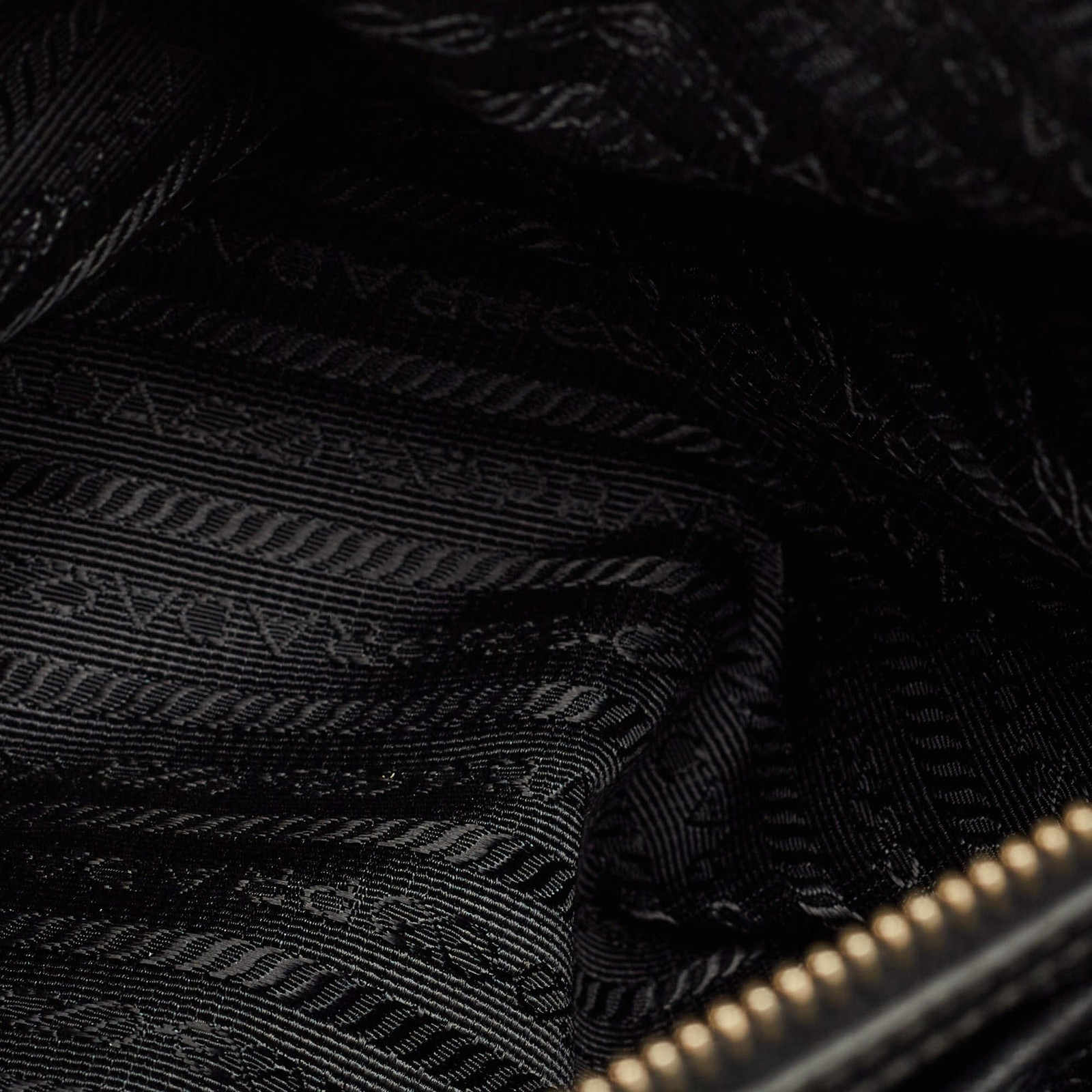 Prada Black Saffino Leather Medium Double Zip Tote thumbnail 12