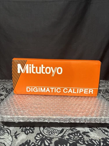 Mitutoyo 500-196-30 Digimatic Caliper 0 - 6"/0 - 150mm CD-6ASX