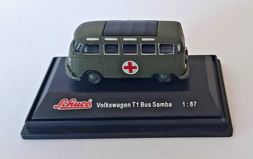 Schuco 21895 Edition 1:87 - VW T1 bus Samba militar - Cruz roja - 1:87 - OVP - Imagen 3 de 3