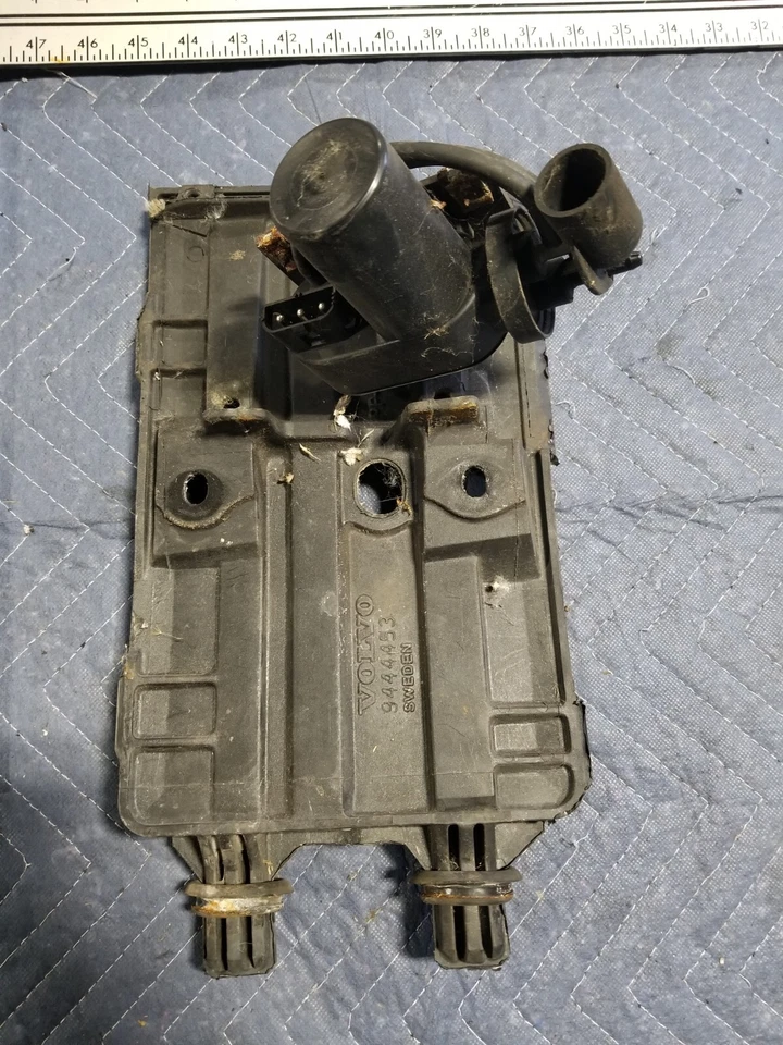 Bandeja de batería Volvo V70 S70 V70R 1998-2000 9444453 OEM #355AN Foto 4 de 4