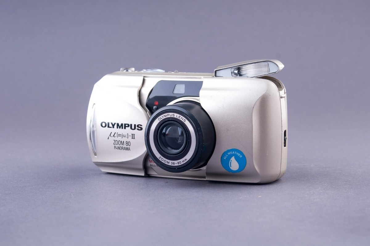 OlympusMju II Zoom 80 Panorama 35mm Point & Shoot Film