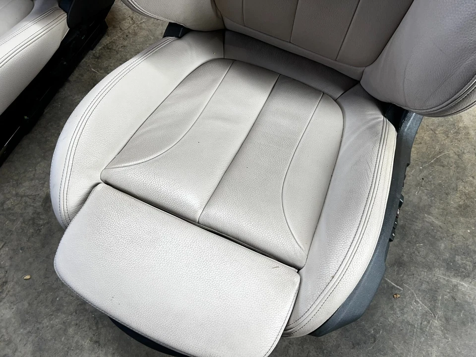 JUEGO DE MONTAJE ASIENTOS DEPORTIVOS DELANTEROS Y TRASEROS BMW 2016-2022 F48 X1 GRIS OSTRA OEM 26K Foto 4 de 4