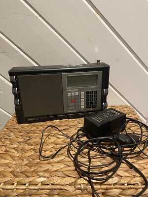 GRUNDIG SATELLIT 700 ワールドレシーバー 本体 GRUNDIG ￼ Satellit 700 World Receiver with Power Supply - Good