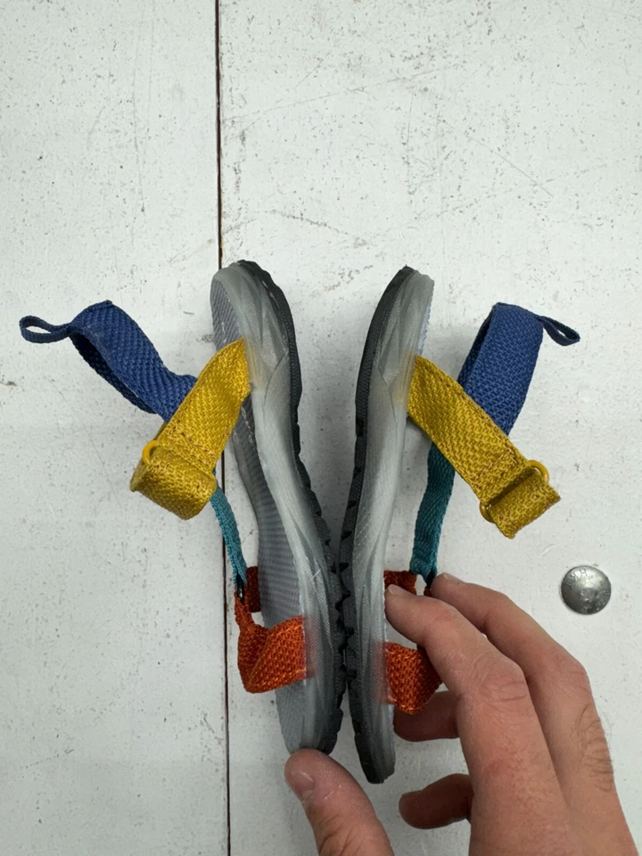 Sandalia Carters Multicolor Correa Gancho y Lazo Bebé Niño Talla 9 Meses Foto 3 de 4