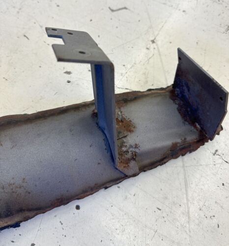 1965 MoPar A Body Automatic Console Brackets Barracuda Formula S Valiant Dart GT - Picture 4 of 8