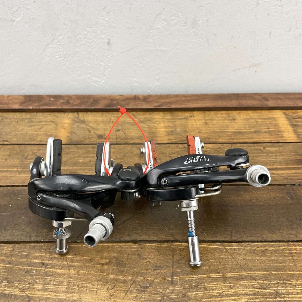 Tektro R350 Brake Caliper Side Pull Dual Pivot Recessed Black Road