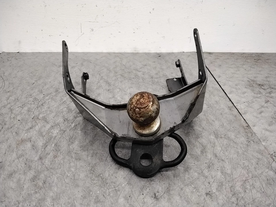 Suzuki Twin Peaks 700 LTV700F 2004 4x4 OEM protección trasera remolque enganche Foto 2 de 4