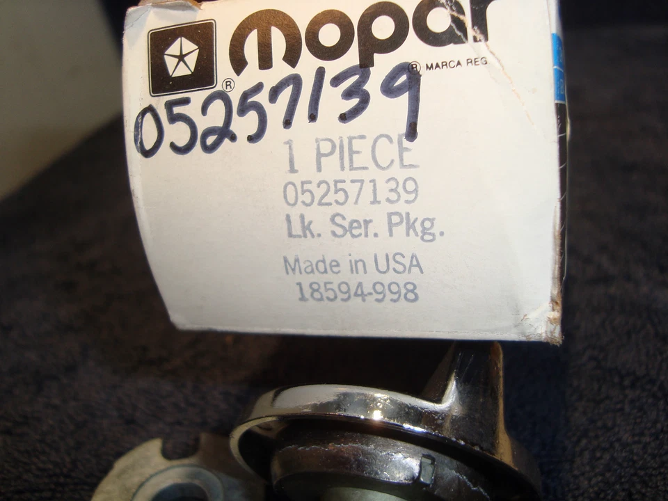 Cerradura de encendido VASO NUEVO MOPAR 05257139 Lebaron Dakota Caravan Laser T & C B1 Foto 3 de 3