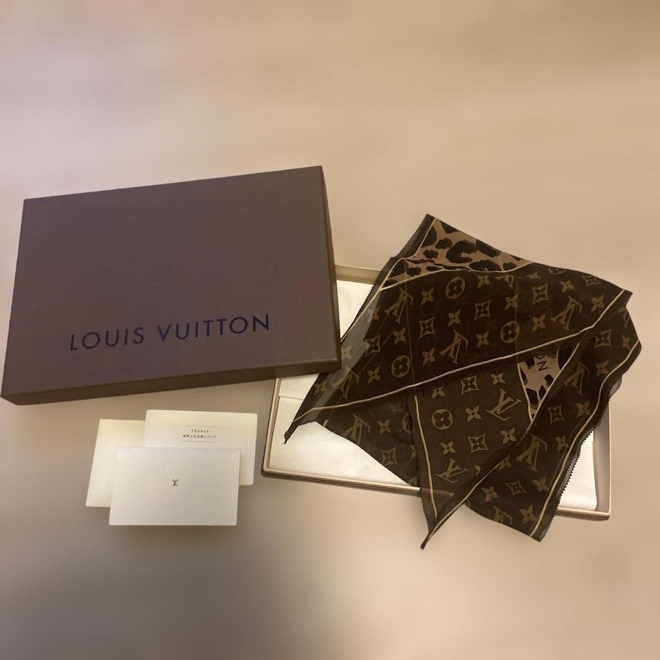 Monogram G Used LOUIS VUITTON Monogram Leopard Silk Scarf | eBay