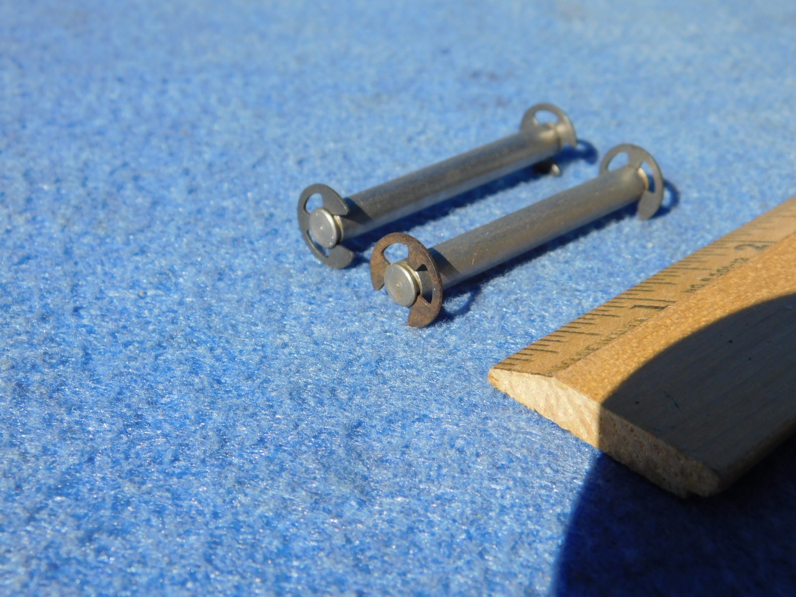 Seeburg Chassis Lock Pin # 405196: M100B M100C HF100G HF100R 100J V200 ...
