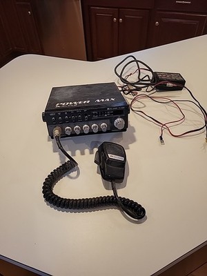 Midland Power Max 77-250C CB Radio with 40 Channels With Mount And Microphone 