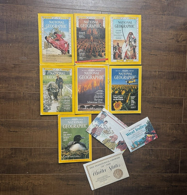 National Geographic Magazines Lot of 7 Vintage '60-s and '80-s & 3 Maps