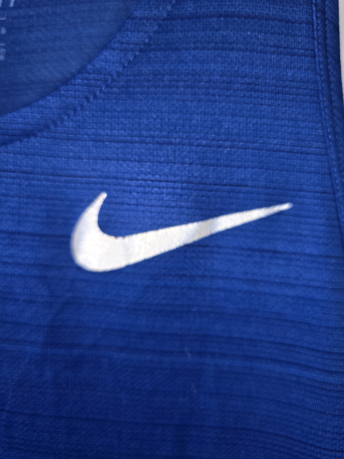 Nike Men's Blue Dri Fit Tank Top thumbnail 4