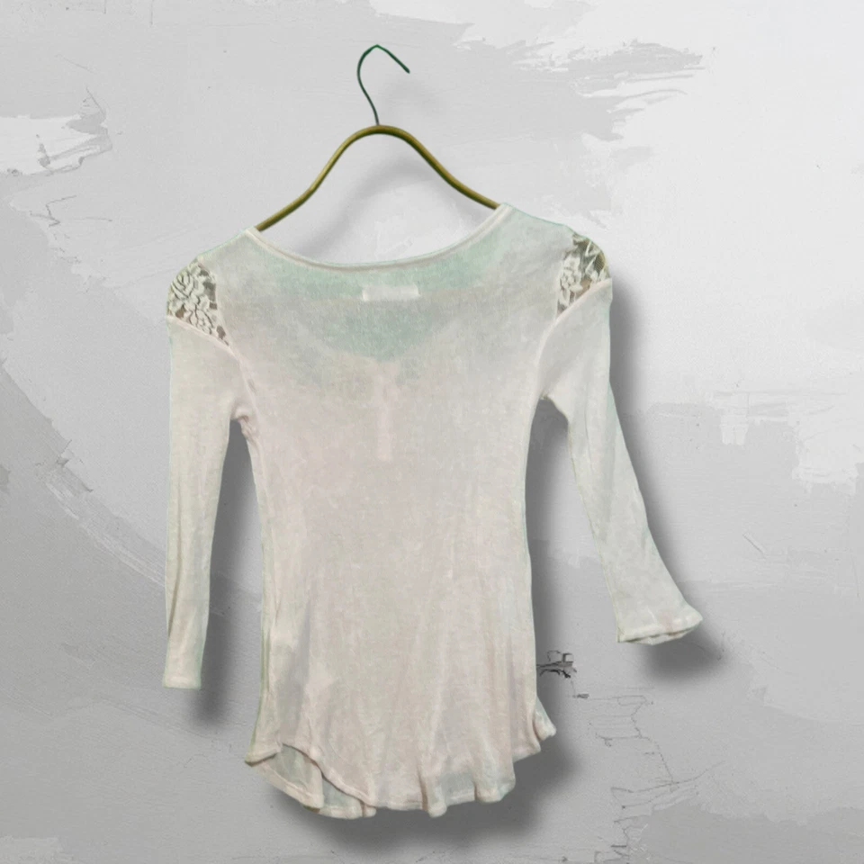 ABERCROMBIE KIDS Pink Floral Blouse Size XL - Image 2 of 4