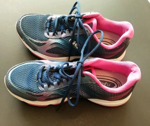 ryka devo plus 2 walking shoes