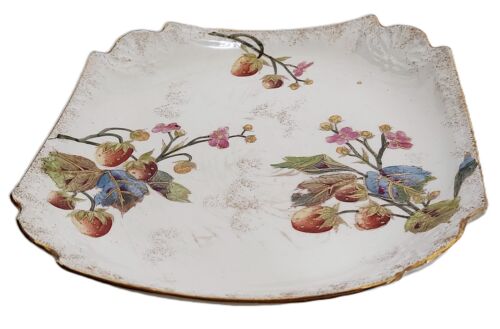 PIATTO DA PORTATA Fragola, Vassoio, Faience, Maiolica, Luneville, Francia, 1880, 9" - Foto 2 di 11