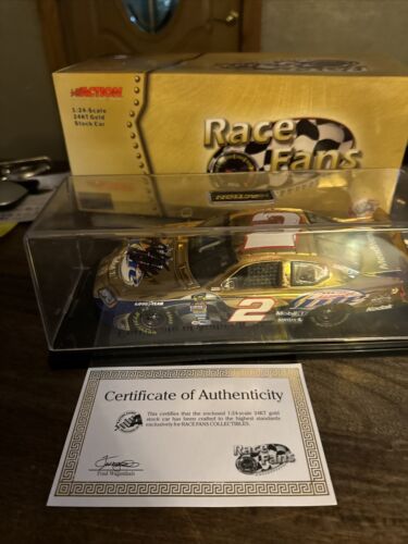 Rusty Wallace #2 Miller light/Daytona shootout/autographed 2005 charger Gold A16 - Picture 1 of 4