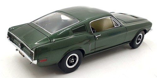 Danbury Mint 1/24 Scale D591 - 1968 Ford Mustang GT Bullitt - Green - Picture 3 of 6
