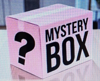 Mystery Box Over 40 Fashion Handmade  Trends Jewelry New Unisex All Ages