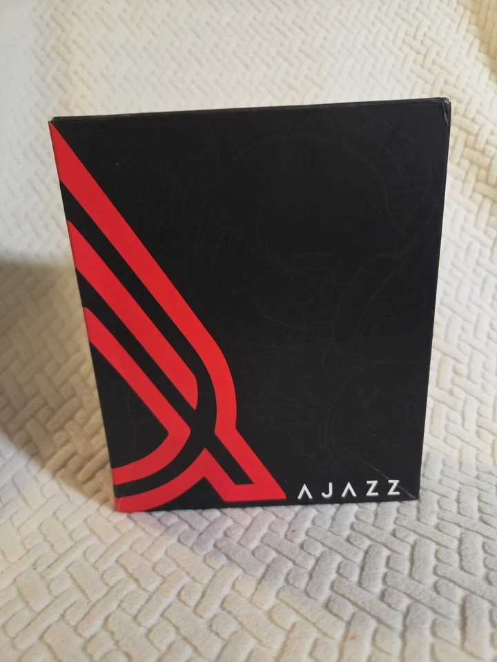 AJAZZ AJ139 V2 MC Gaming Mouse with Charging Base, Adjustable 12,000 DPI, PAW331 - Image 2 of 4