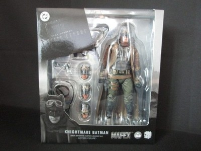 Medicom Toy No.260 MAFEX THE BATMAN Action Figure KNIGHTMARE