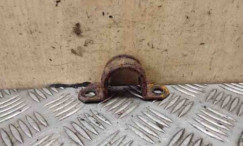 NISSAN X-TRAIL T31 Stabilisator hinten rechts 2.00 Diesel 110kw 2008 26174051