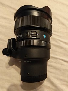 Sigma 14mm f/1.4 DG DN Art Lens for Sony E with Tripod Socket