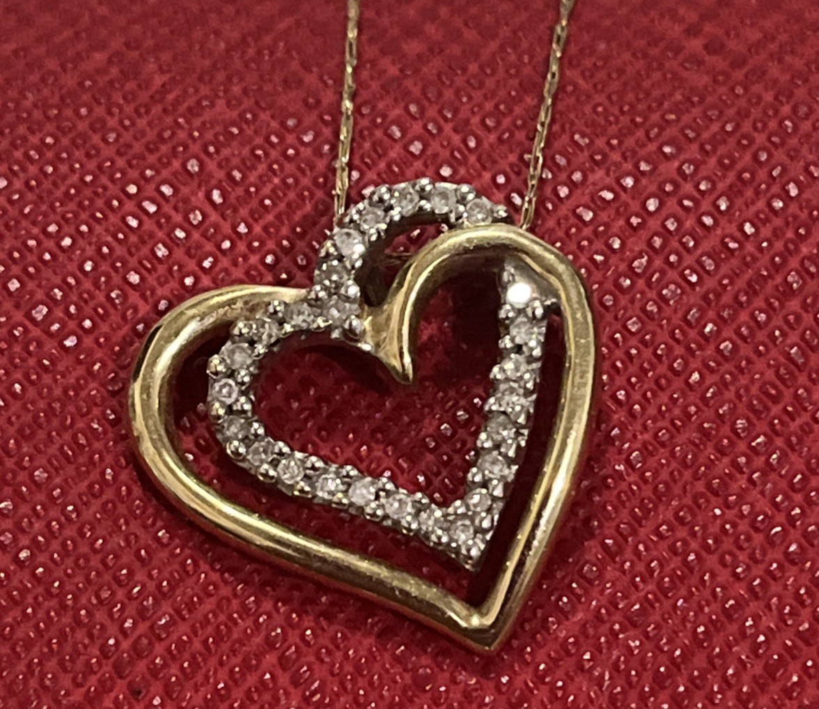 Jared's JWBR 10k Yellow Gold Diamond Double Heart Pendant Necklace