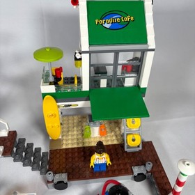 LEGO City 4644 Marina Harbor Boat Dock Figures Retired w Instructions