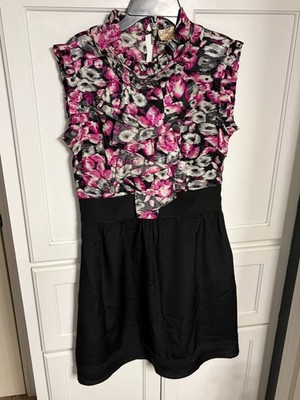 Francesca's Collections Sleeveless Floral Mock Neck Ruffle Mini Dress