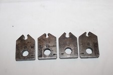 Vintage ARMSTRONG Mfg Co Pipe Thread Cutting Dies 2 Sets 1/8, 1/4 Made in USA