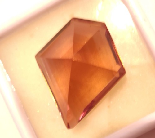 Natural 63.10 Ct Zultanite Color Changing Unique Fancy Shape Loose Gemstone - Picture 12 of 12