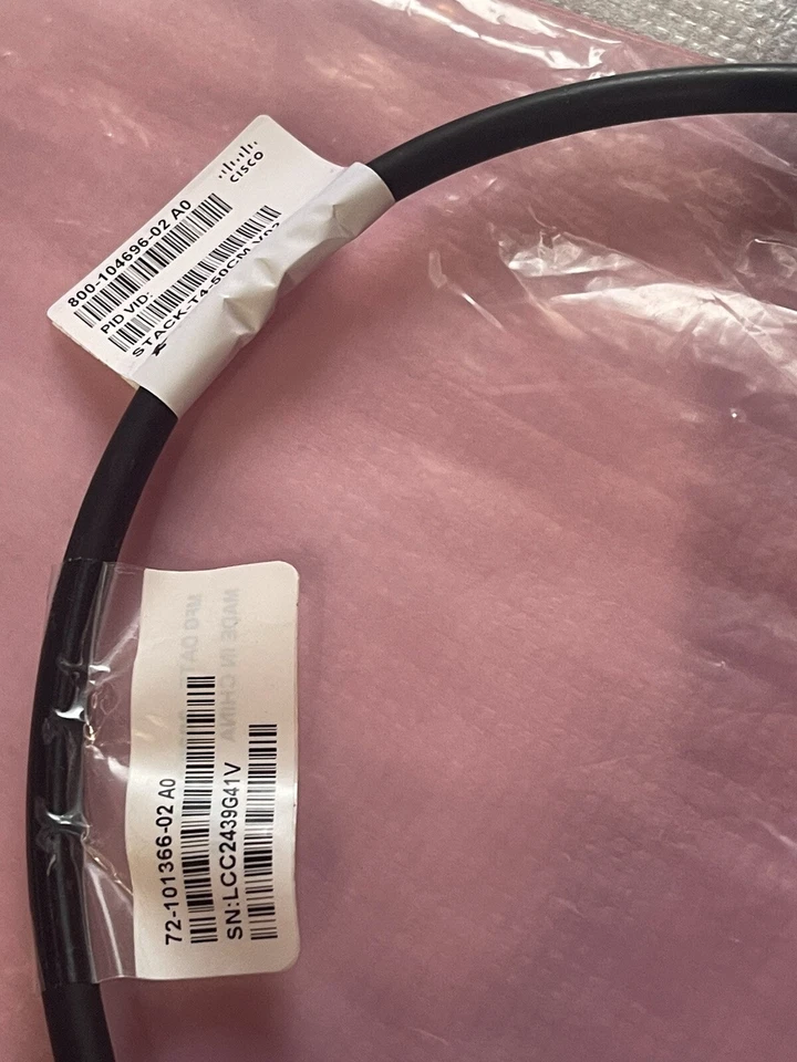 STACK-T4-50CM Cisco 50CM Type 4 72-101366-02  800-104696-02 Stacking Cable - Image 2 of 2