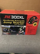 Clore Automotive Jump-N-Carry JNC300XL 900 Peak Amp Jump Starter