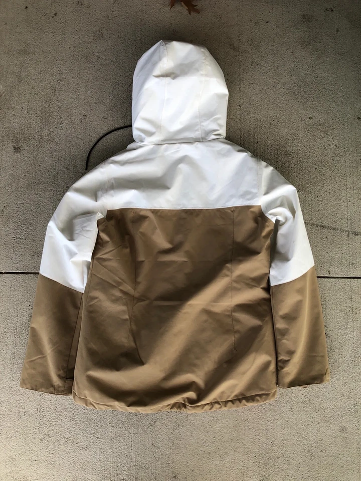 Женская большая утепленная куртка Volcom с болтом (б/у) - Изображение 2 из 4