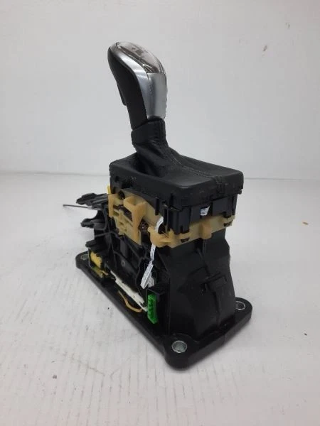 2013 Volvo S60 Transmission Shifter P/N 31325216 OEM - Image 2 of 4