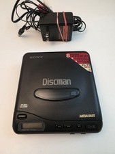 VINTAGE SONY DISCMAN D-11 PERSONAL / PORTABLE CD COMPACT DISC PLAYER