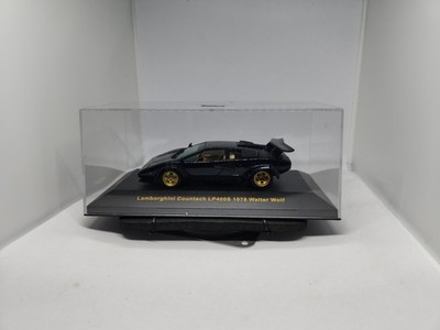 Modell Lamborghini Countach Walter Wolf schwarz IXO CLC025 im Maßstab 1:43
