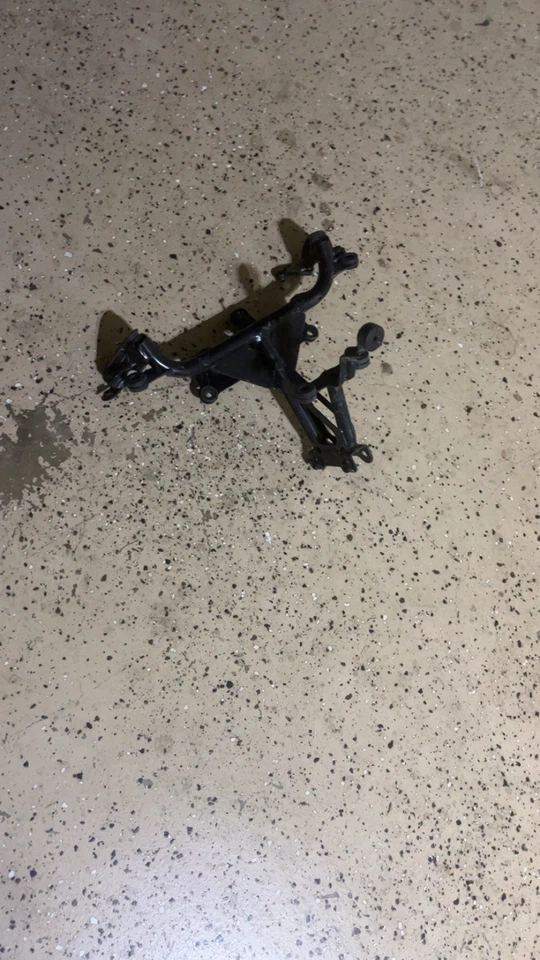 Submarco delantero Yamaha FZ1 FZ1000 2004 Fazer Foto 3 de 4