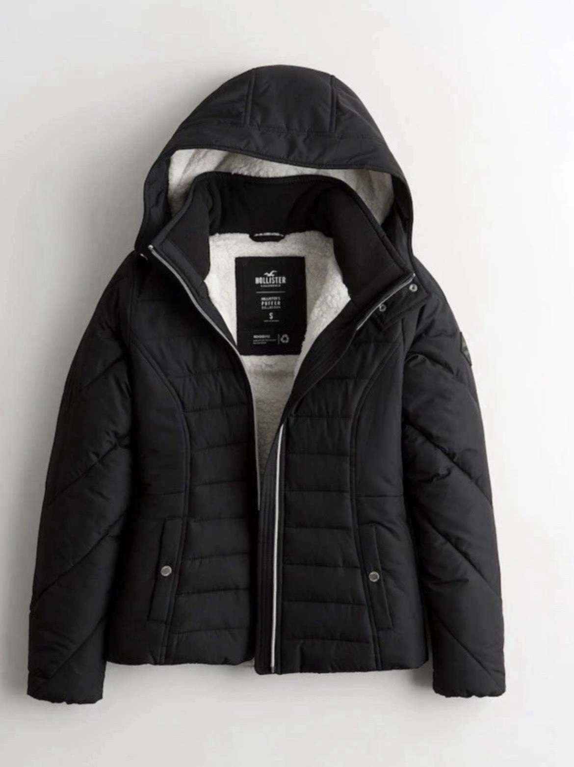 Hollister Hooded Sherpa Lined Puffer Jacket Black Women’s Size M NWT Winter Coat