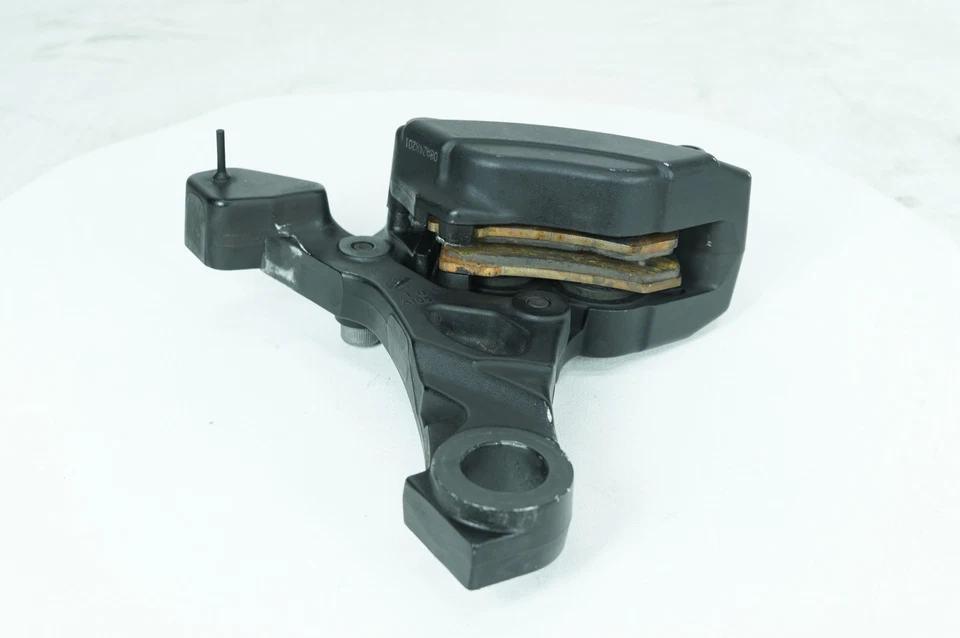 Harley Touring Street Glide 2008 FLHX pinza de freno trasera OEM con soporte Foto 2 de 4