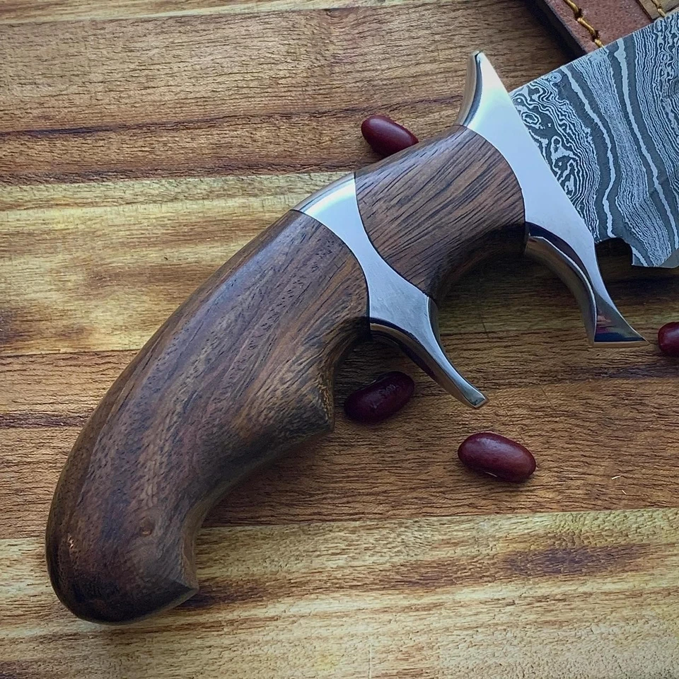 Bowie de caza de acero damasco hecho a mano personalizado de 12", funda de cuero y envío gratuito Foto 3 de 4