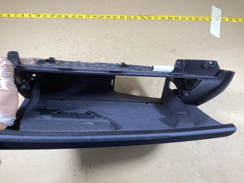 BMW 750I 750LI 2009-2015 tablero compartimento de almacenamiento guantera 9112164 OEM. Foto 3 de 4