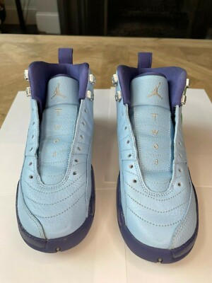 Nike Air Jordan XII 12 Hornets size 5Y Excellent Condition