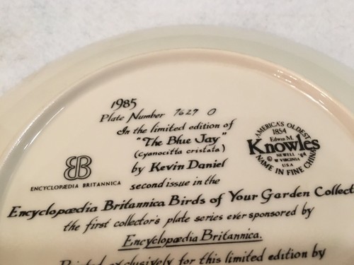 The Blue Jay Knowles Plate Encyclopedia Britannica Birds of Your Garden Edición Limitada - Imagen 11 de 12