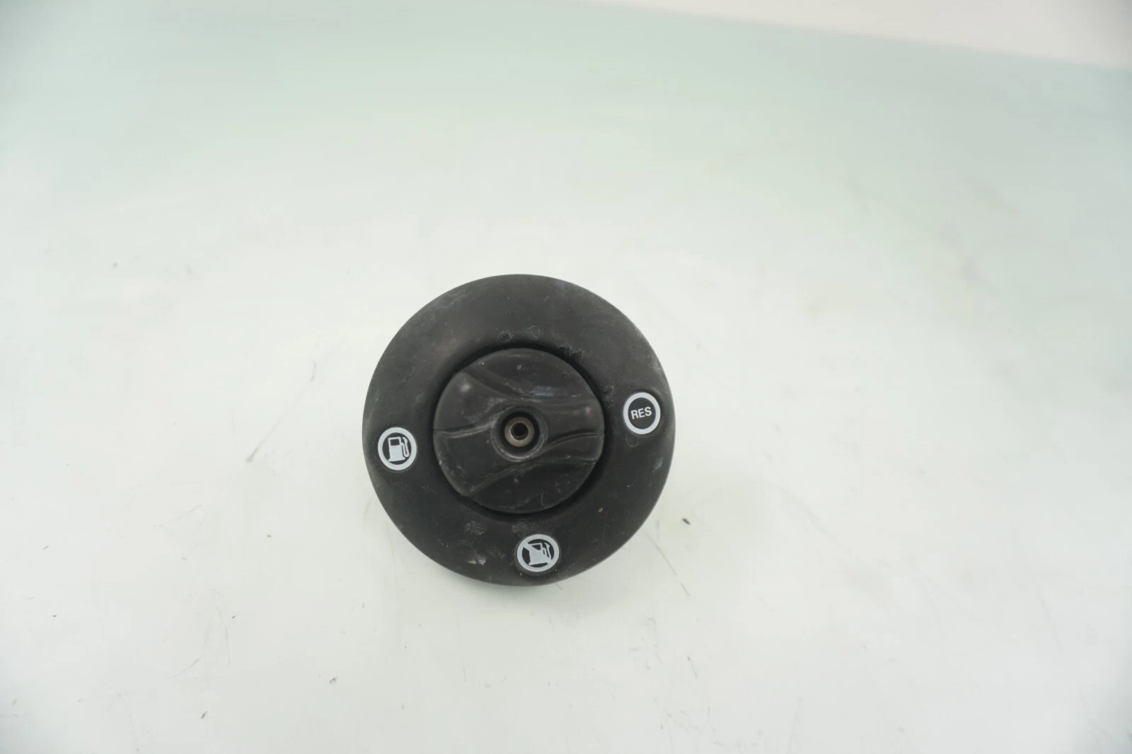 1998-2001 Sea-Doo OEM Petcock Gas Fuel Valve 275500400 XP Limited SPX LRV GTX